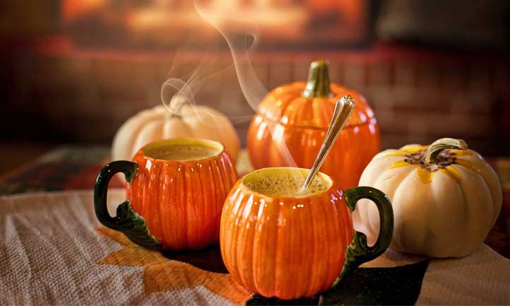 hot drinks in pumpkin mugs
